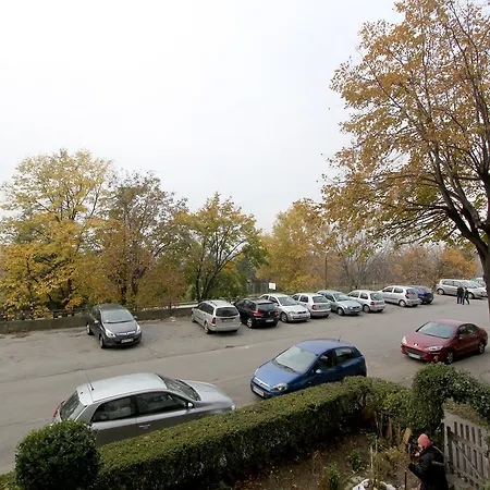 Apartment Maple Belgrade